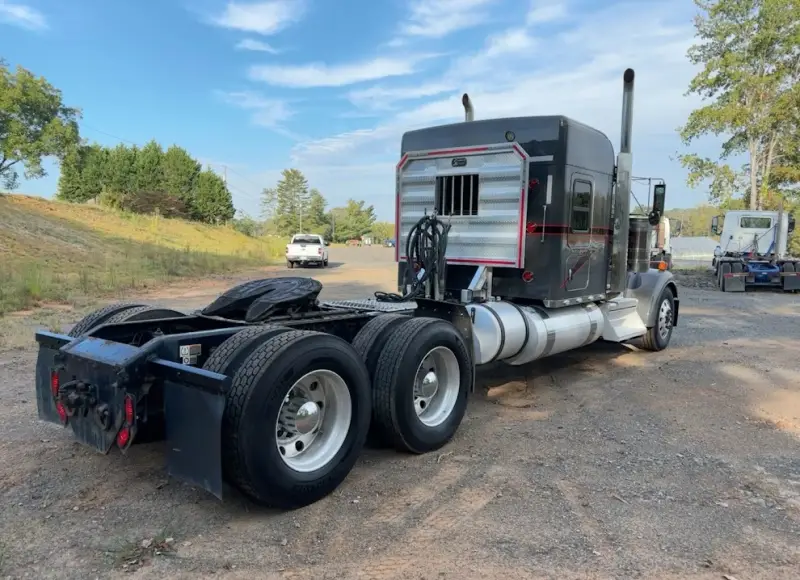 2020 Kenworth W900 photo 4