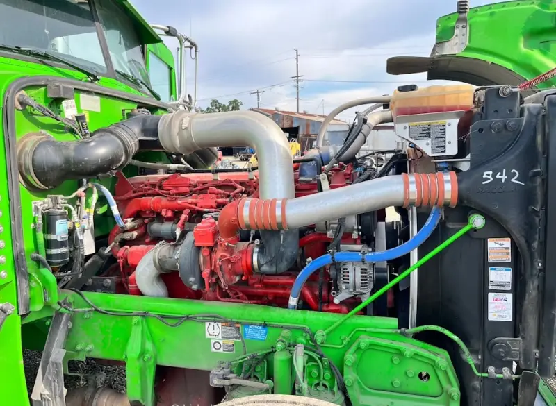 2023 Peterbilt 389 Cummins X15 photo 26