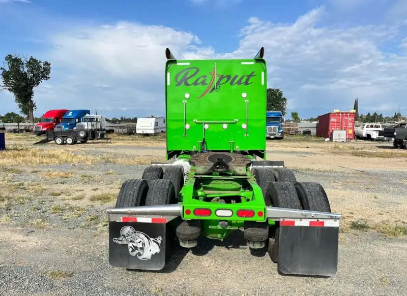 2023 Peterbilt 389 Cummins X15 photo 8
