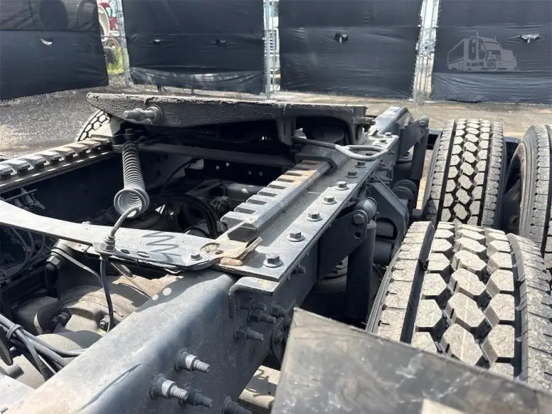 2024 Mack Anthem 64T photo 36