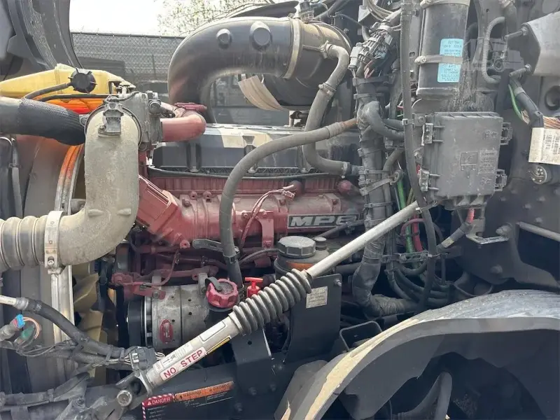 2024 Mack Anthem 64T photo 47