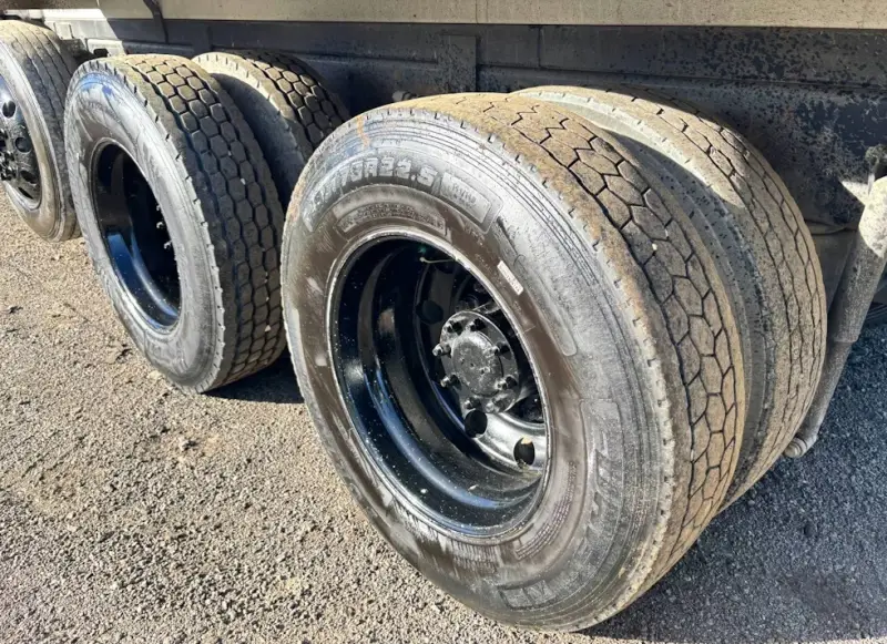 2017 Peterbilt 579 photo 41