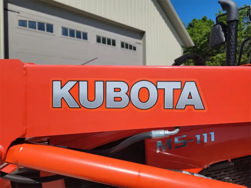 2020 KUBOTA M5-111D Front Loader photo 30
