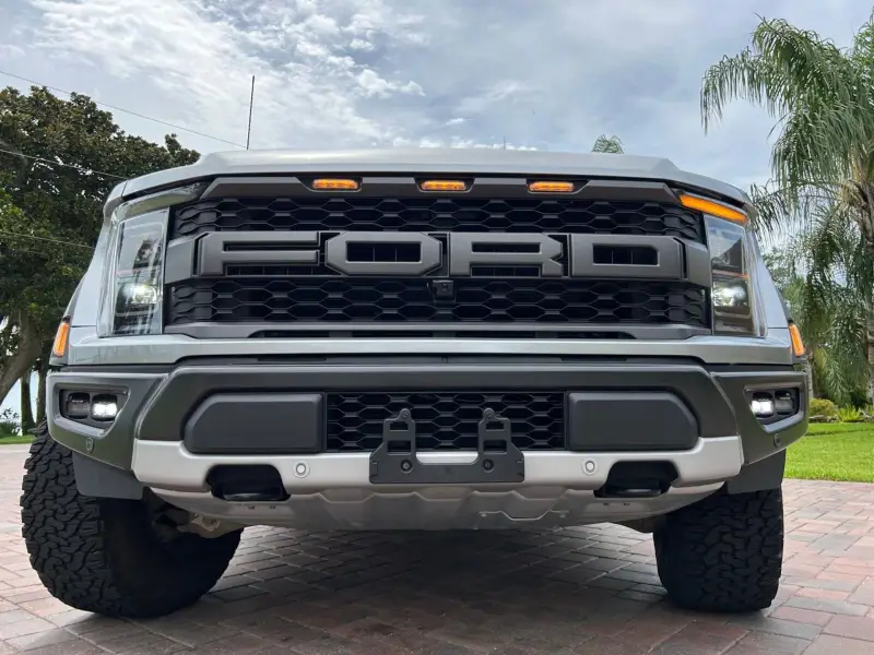 2022 Ford F-150 Raptor photo 8