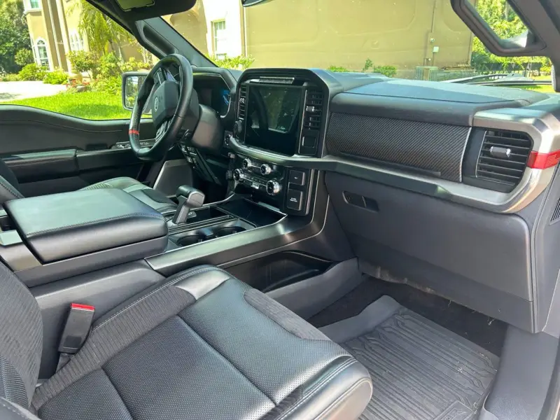 2022 Ford F-150 Raptor photo 20