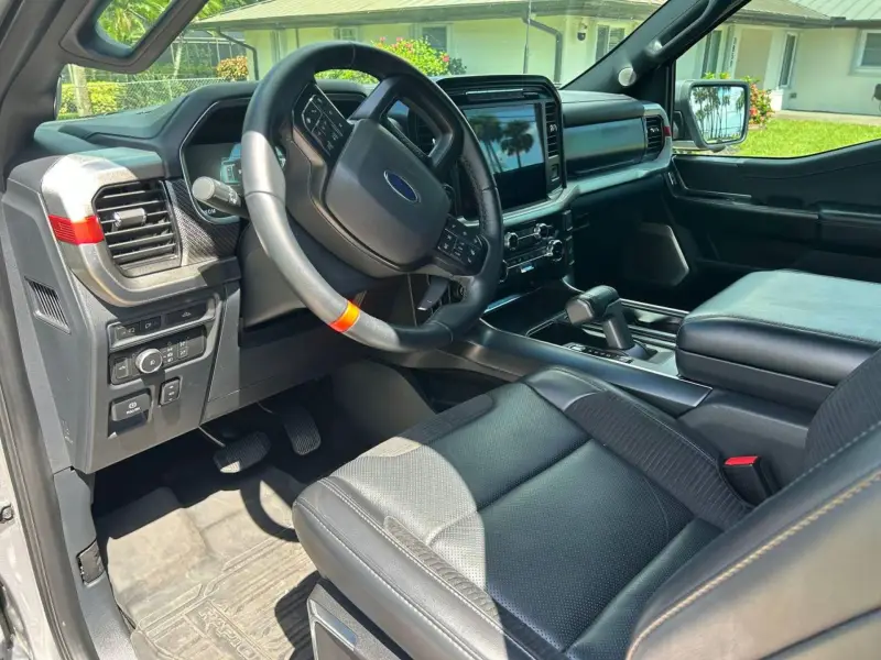 2022 Ford F-150 Raptor photo 9
