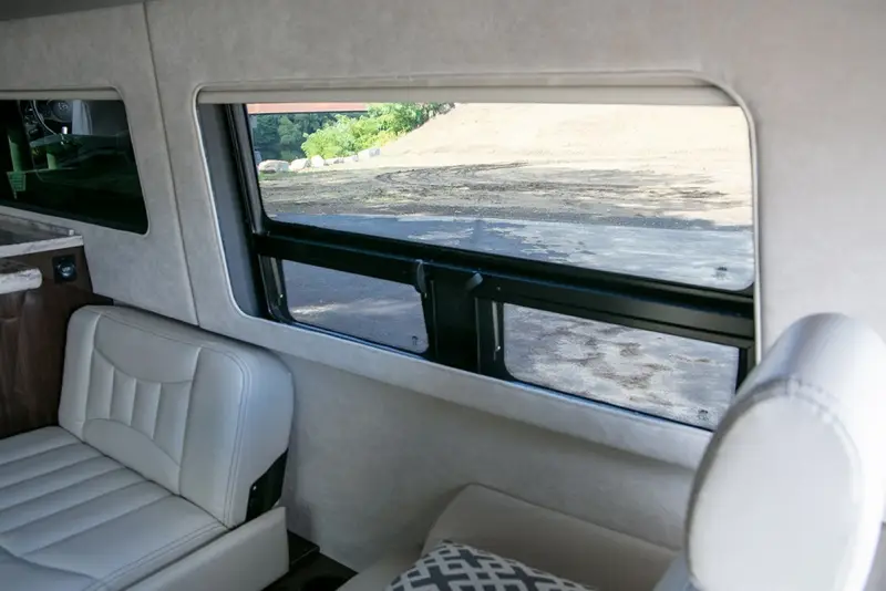 2018 Airstream Interstate EXT 4WD Grand Tour photo 21