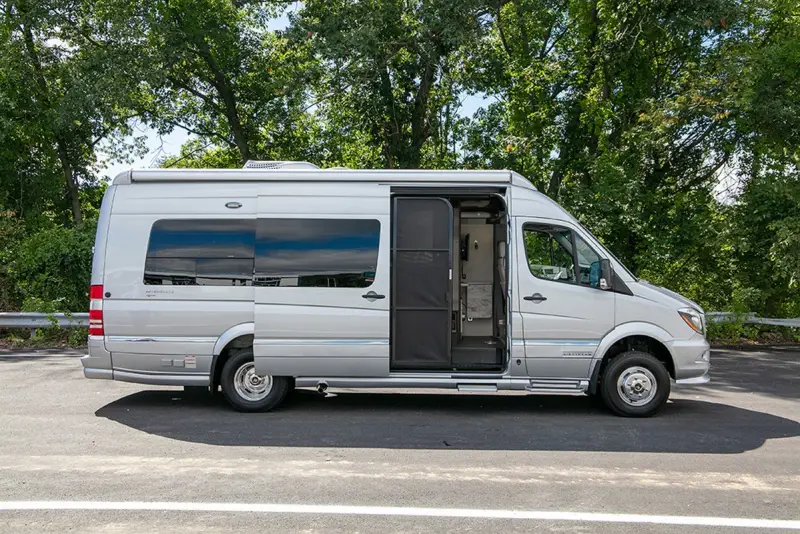2018 Airstream Interstate EXT 4WD Grand Tour photo 33