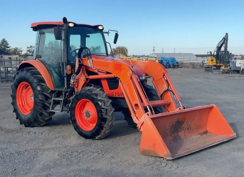 2016 Kubota M5 photo 2