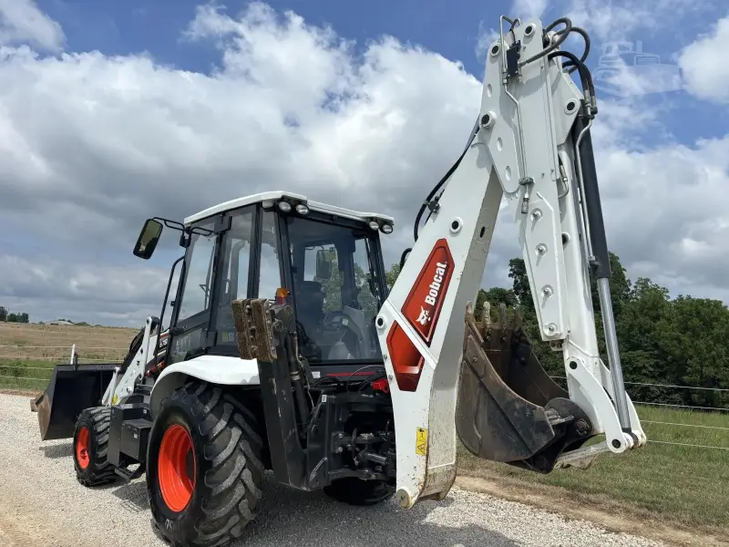 2024 Bobcat B760 Backhoe photo 23