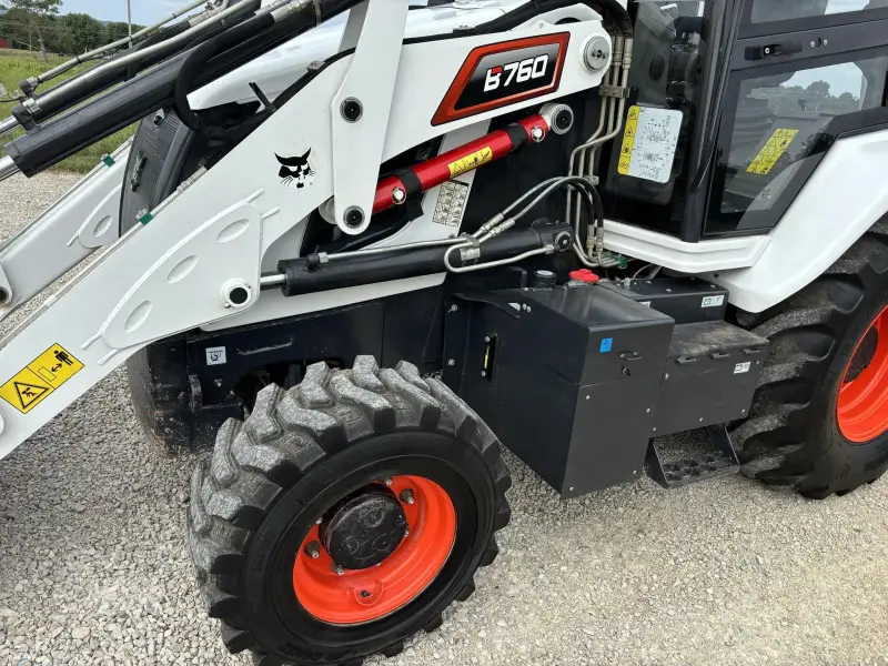 2024 Bobcat B760 Backhoe photo 5