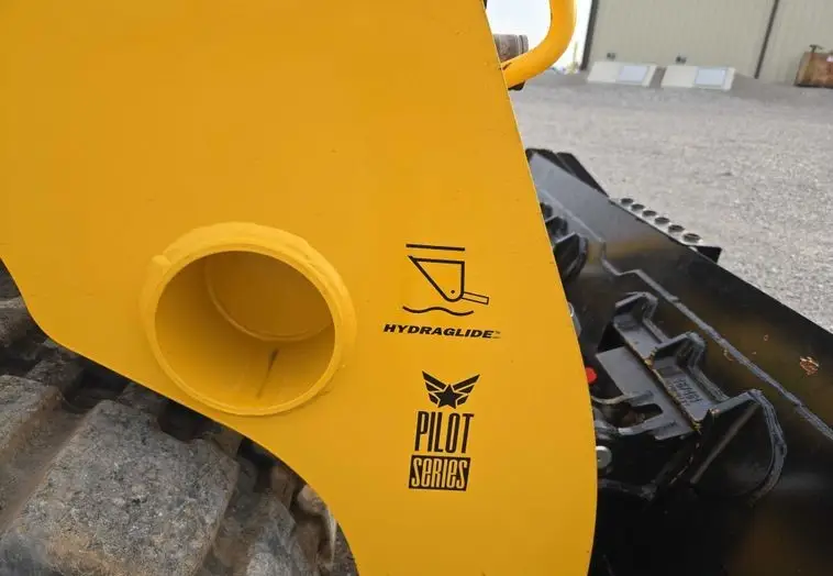 2023 Gehl VT320 photo 22