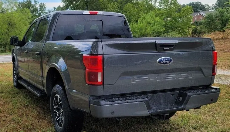 2020 Ford F150 Lariat SuperCrew photo 7