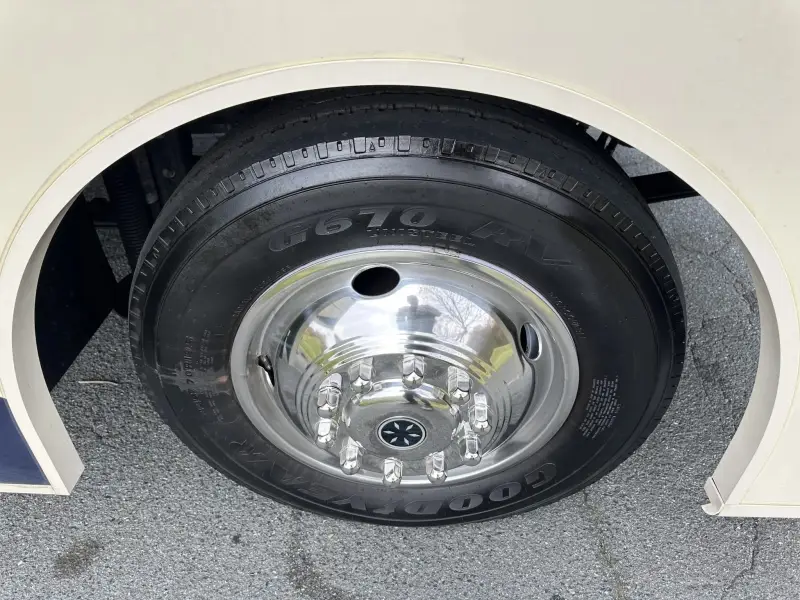2019 Winnebago Vista 29VE photo 35