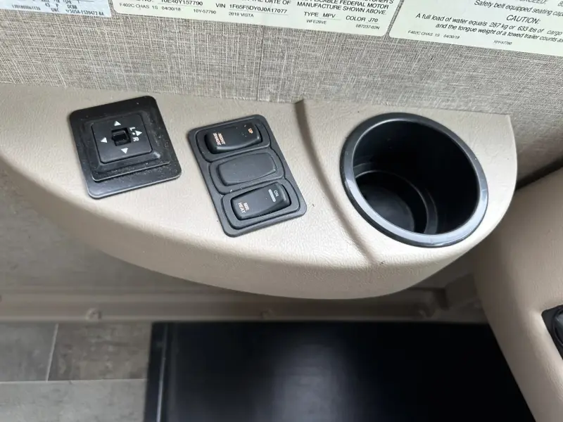 2019 Winnebago Vista 29VE photo 67