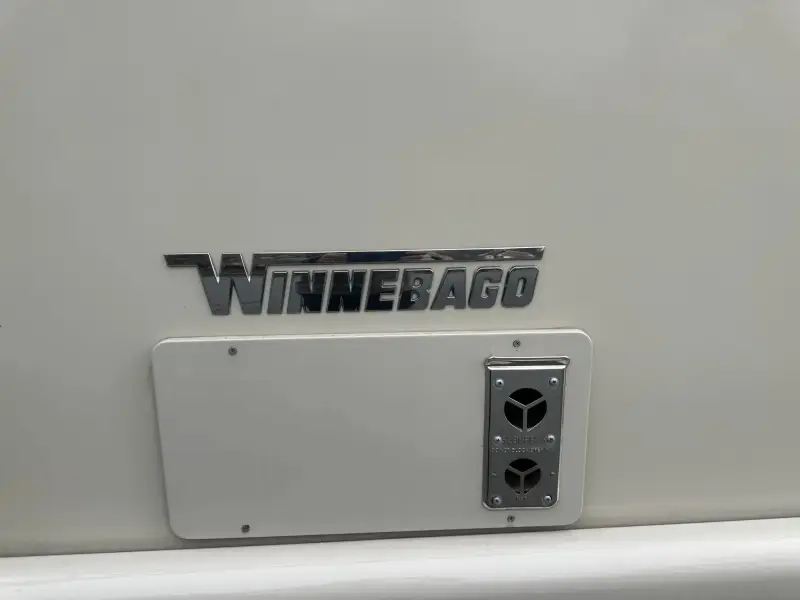 2019 Winnebago Vista 29VE photo 46