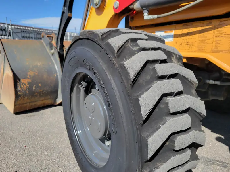 2017 Case 580 Super N 4x4 photo 23