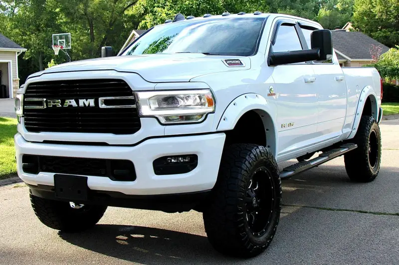 2020 Ram 2500 Big Horn Crew Cab 4x4 photo 2