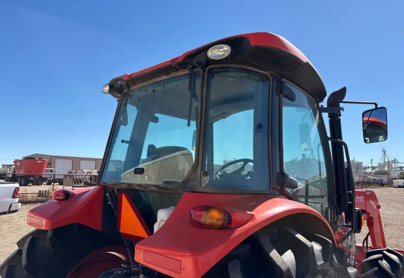 2022 Kubota M5-111D photo 19