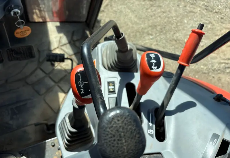 2022 Kubota M5-111D photo 44